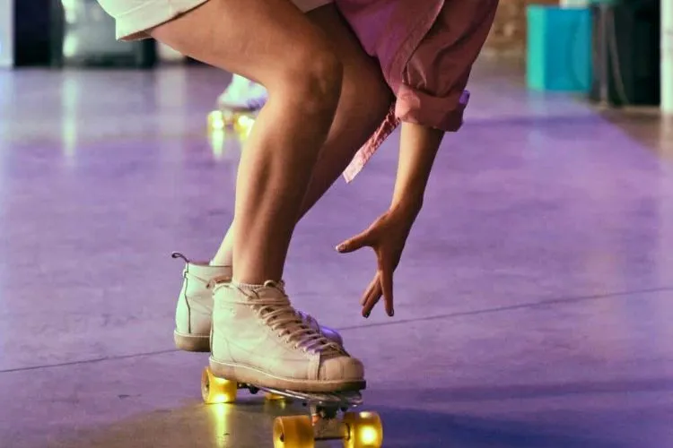 Style Tips and Trends for Indoor Skaters