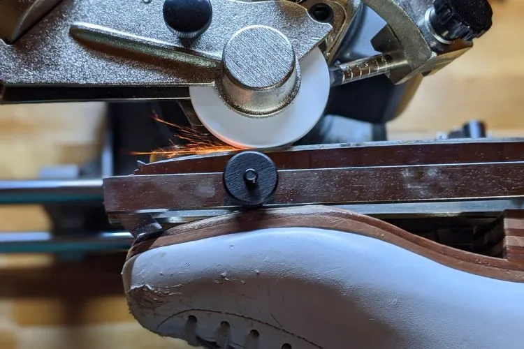 How to Sharpen Ice Skates? In Depth Tutorial